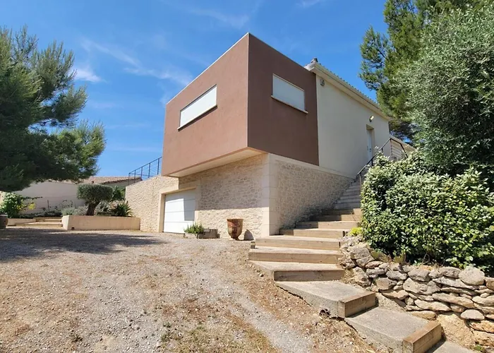 Famara Tatil Evi